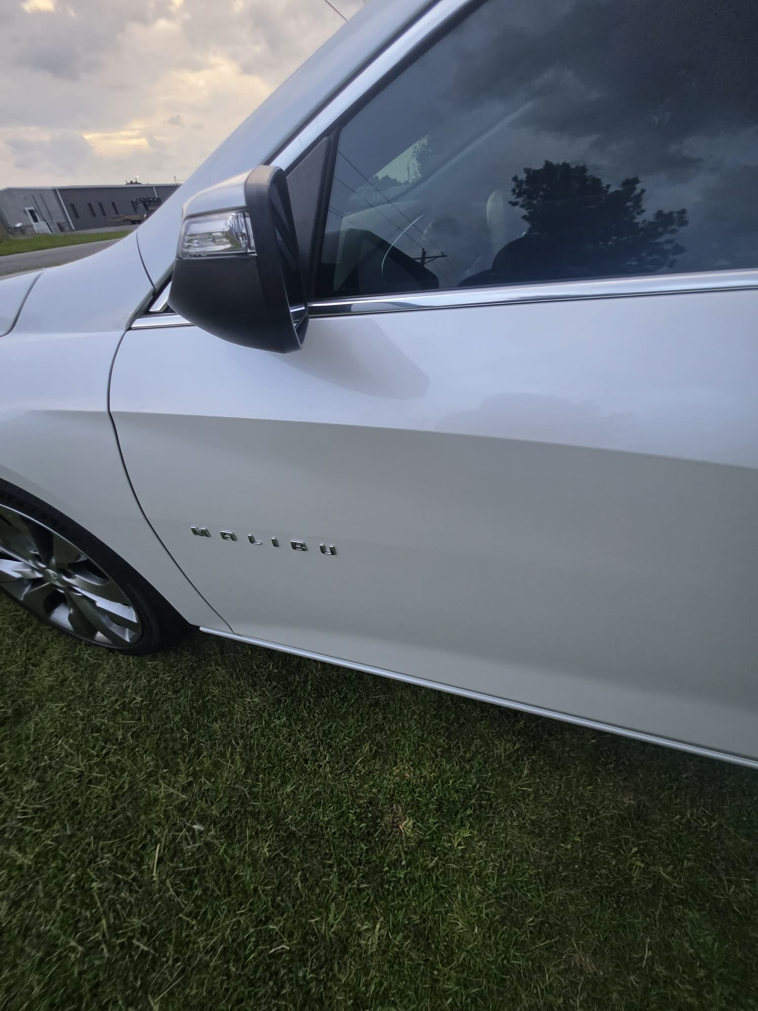 
								2016 Chevrolet Malibu Premier full									